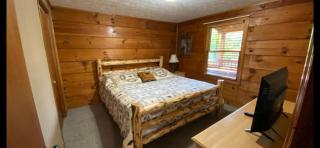 Mountain Laurel - Sevierville - 7