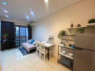 Patunam Building , Shopping , Airport Rail link - Bangkok - 5