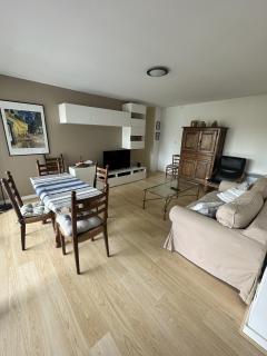 Proche mer, terrasse et wifi, aux minimes - 6
