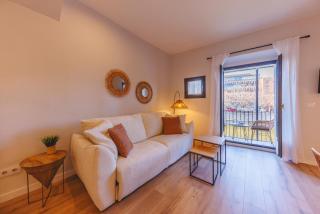 Bravissimo Calderers El Llop, with river views - Girona - 9