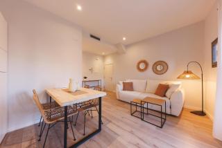 Bravissimo Calderers El Llop, with river views - Girona - 0