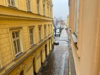 Charles Bridge Apartment - Prague - 2
