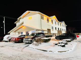 Super Inn by OYO Lansing MI - Lansing - 6
