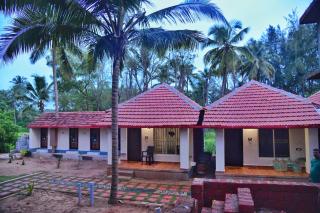 Aatithyam beach front resort Gokarna - Gokarn - 7