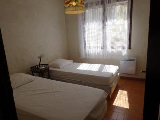 Chalet individuel 6-7 pers avec barbecue, terrasse, parking, animaux admis à Gruissan - FR-1-784-18 - Gruissan - 1
