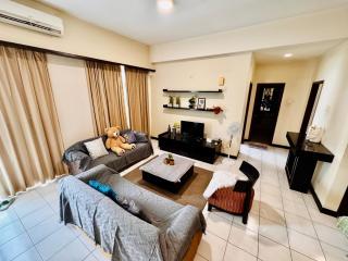 126 Bukit Ceylon 5 minutes to Jalan Alor Pavilion Bukit Bintang 2R2B 8Pax - Kuala Lumpur - 8