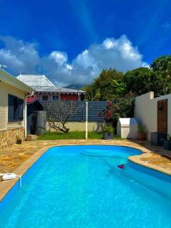 Villa spacieuse avec piscine à Saint-Pierre - 9