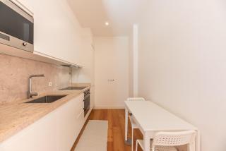 Liberdade Great Bright Apt with AC Elevator Garage - Lissabon - 8