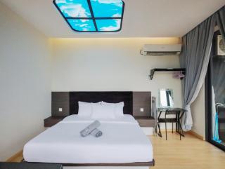 CUBE8TEEN#Austin Central #Walk to Little Paris - 6