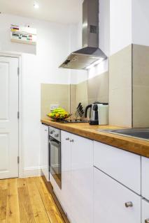 Perfect Self-Contained Radiant Studio with Patio - Londres - 4