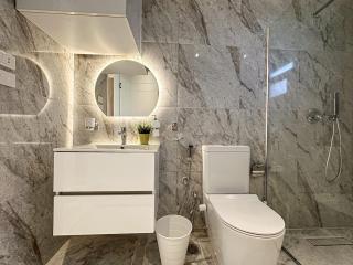 Modern & Cozy 2-Bedroom Apartment - 6