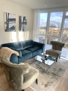 Beautiful 1 bedroom Luxury Apartment near Erith Station - 6