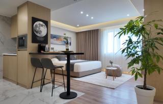 CC LUX Suites in Piraeus Port - 0