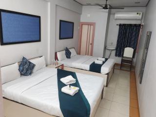 Hotel Trimurti - Dwarka - 6