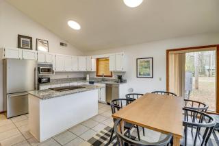 Premier Trout Fishing Scenic White River Cabin - Lakeview - 4