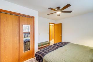 Premier Trout Fishing Scenic White River Cabin - 1