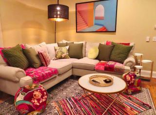 The Nook on Neil Walkable 3BR - 8