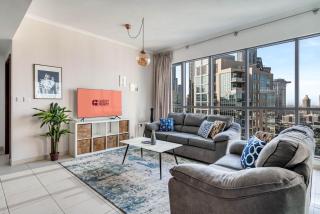 GuestReady - Luxe living with Burj Khalifa views - 5