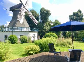 Traumwagen an der Mühle - 6