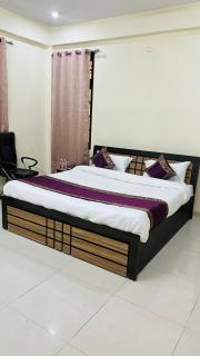 Vishwanath Sadan - Varanasi - 0