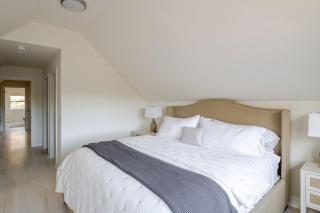 Spacious Modern Retreat - Aquebogue - 2