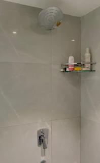 Luxurious, River side Appartment,Gombe Kinshasa - 6