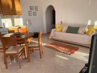 Dans une villa avec piscine privée, calme, proche des plages, vues mer et montagnes - Tsivarás - 6