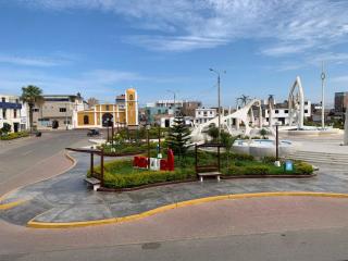 Plaza Chicama - Puerto Chicama - 8
