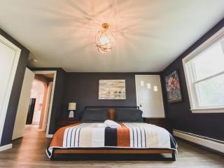 Centrally Located - 3 Br House - 1