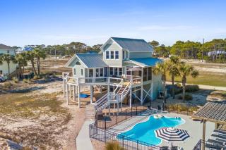Family-Friendly St. George Island Home | Sleeps 12 + Private Beach - 7