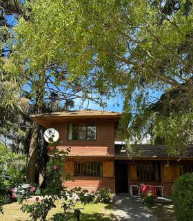 Casa serrana frente al valle - 0