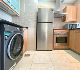 ONE Bedroom with Sea view in Dubai Marina - Z1106 - 1