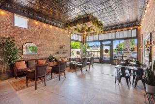 The Justin Room at The Eastland Historic Hotel - Eastland - 3