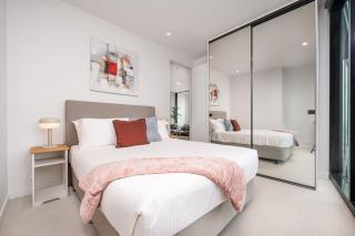 180 Degrees City Views, 2BR Apartment with Pool, Spa and Gym - Melbourne - 7