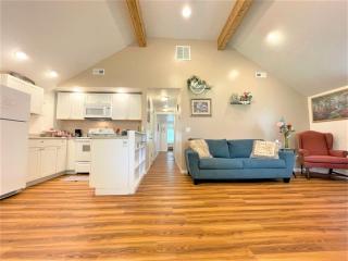 Rabus GIANT Yard and Parking Nature Shopping - 0