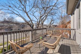 TWO Adjacent Homes in 12 South and Belmont area Sleeps 20 People - Nashville - 7