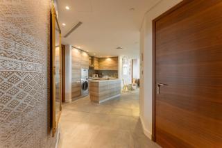 Stunning 3-Bedroom Marina View Apartment - 1