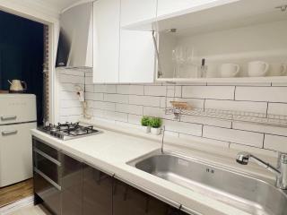 Hongdae OYO Stay, Free luggage keeping, Hongdae Station Green line and Airport train - Seul - 6