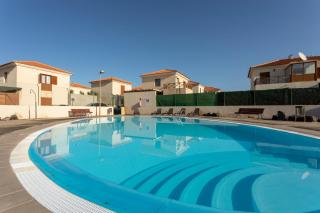 Casa Calderon Hondo, top design, views and poll Lajares Corralejo - 9