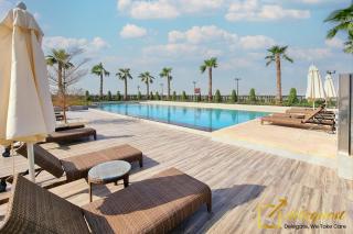 Tranquil 3br Townhouse in Damac Hills2 by deleguest - Dubai - 9