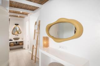 Irida Luxury Residence - Adamas - 9