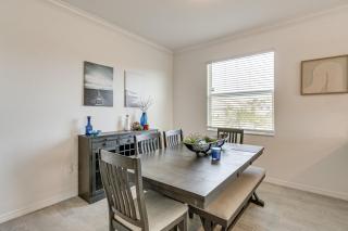 Coastal Home with Swim Spa and Lanai in Port Charlotte - Port Charlotte - 4