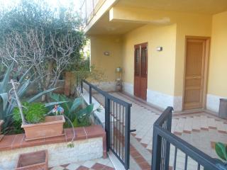 Villino Toti e Silvana - a 50 mt dal mare - Carini - 4