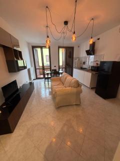 Grinder House - Caselle Lurani - 9
