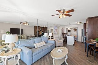 Pelican Walk 104 - 4