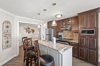 Pelican Walk 104 - 1