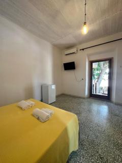 Camera Ficus - San Teodoro - 9
