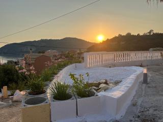 Theklas Studios 5 - Agios Georgios Pagon - 3
