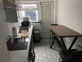 3 BR Home Just Steps from Goodison Park & Anfield - Liverpool - 5