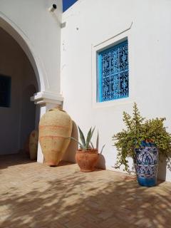 Houch Mejine - - 4